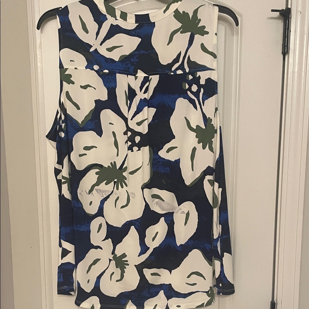 Rachel Roy Blue/Green/ White Floral Blouse - Picture 4 of 4